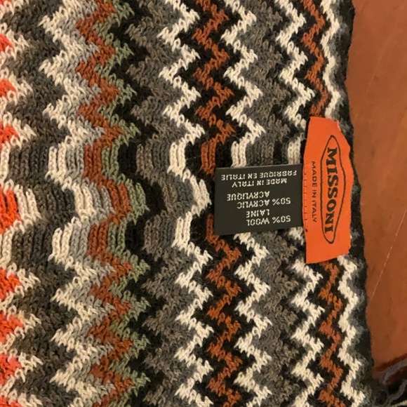 Missoni Scarf - Picture 2 of 3